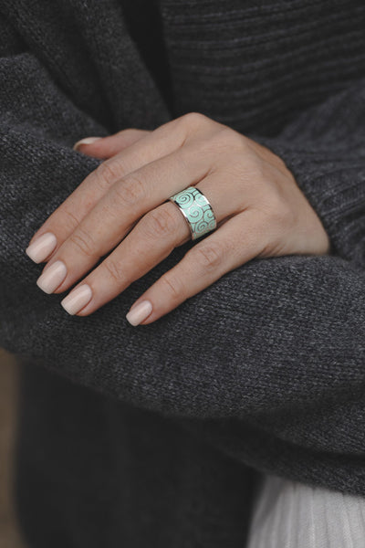 "Luxury" Wishing Ring