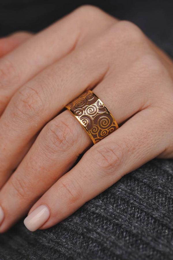 "Success" Wishing Ring (2025 Mocha Mousse Color)