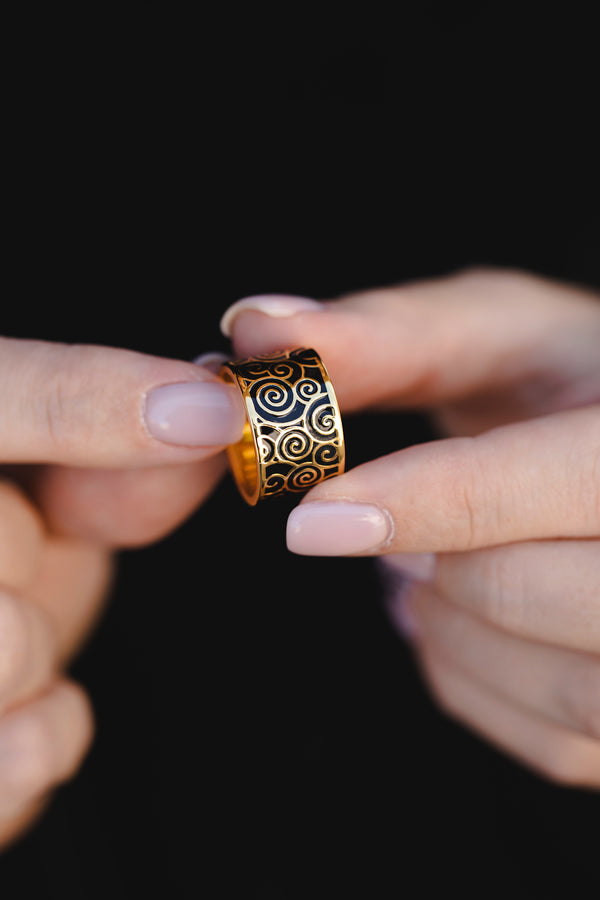 "Luck" Wishing Ring (Gold-Plated)
