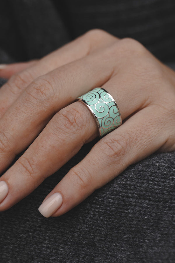 "Luxury" Wishing Ring