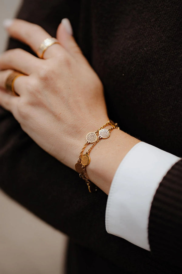 "Success" Enamel Wishing Bracelet (2025 Mocha Mousse Color)