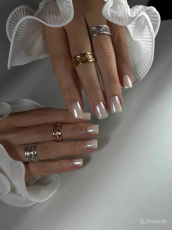"Life" Narrow Ring in Silver Color